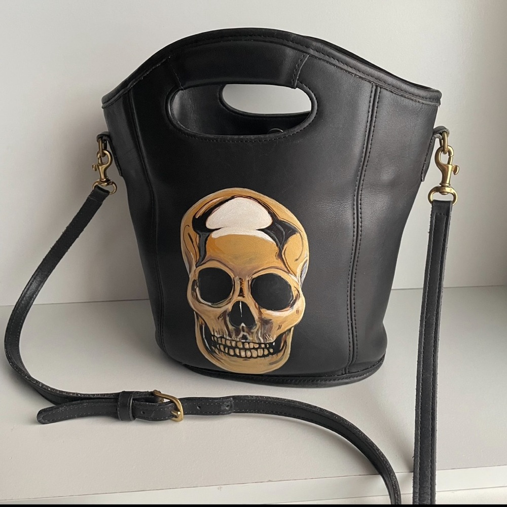 Coach Black Leather Gold Skull Skeleton Shopper Tote 9993 Bag Crossbody handbag - Picture 2 of 16